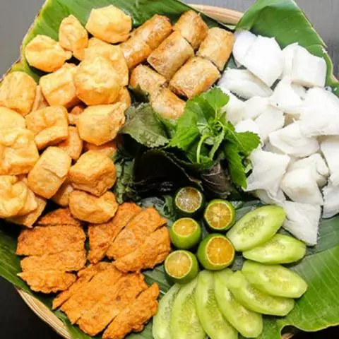 Hình ảnh Bơ Quán - Bún Đậu & Bún Riêu Phố Cổ 414 - Lạc Long Quân