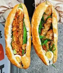 Hình ảnh Bánh mì chả cá Nha Trang đặc biệt