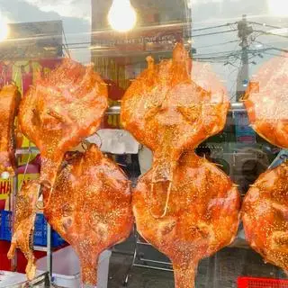 Hình ảnh Vịt tì bà rút xương da giòn - nửa con