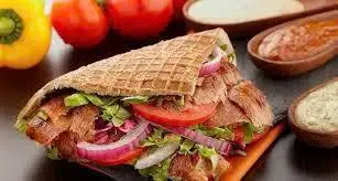 Hình ảnh Bánh mì kebab tam giác - thịt thêm