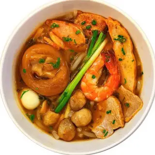 Hình ảnh Bánh canh đầy đủ