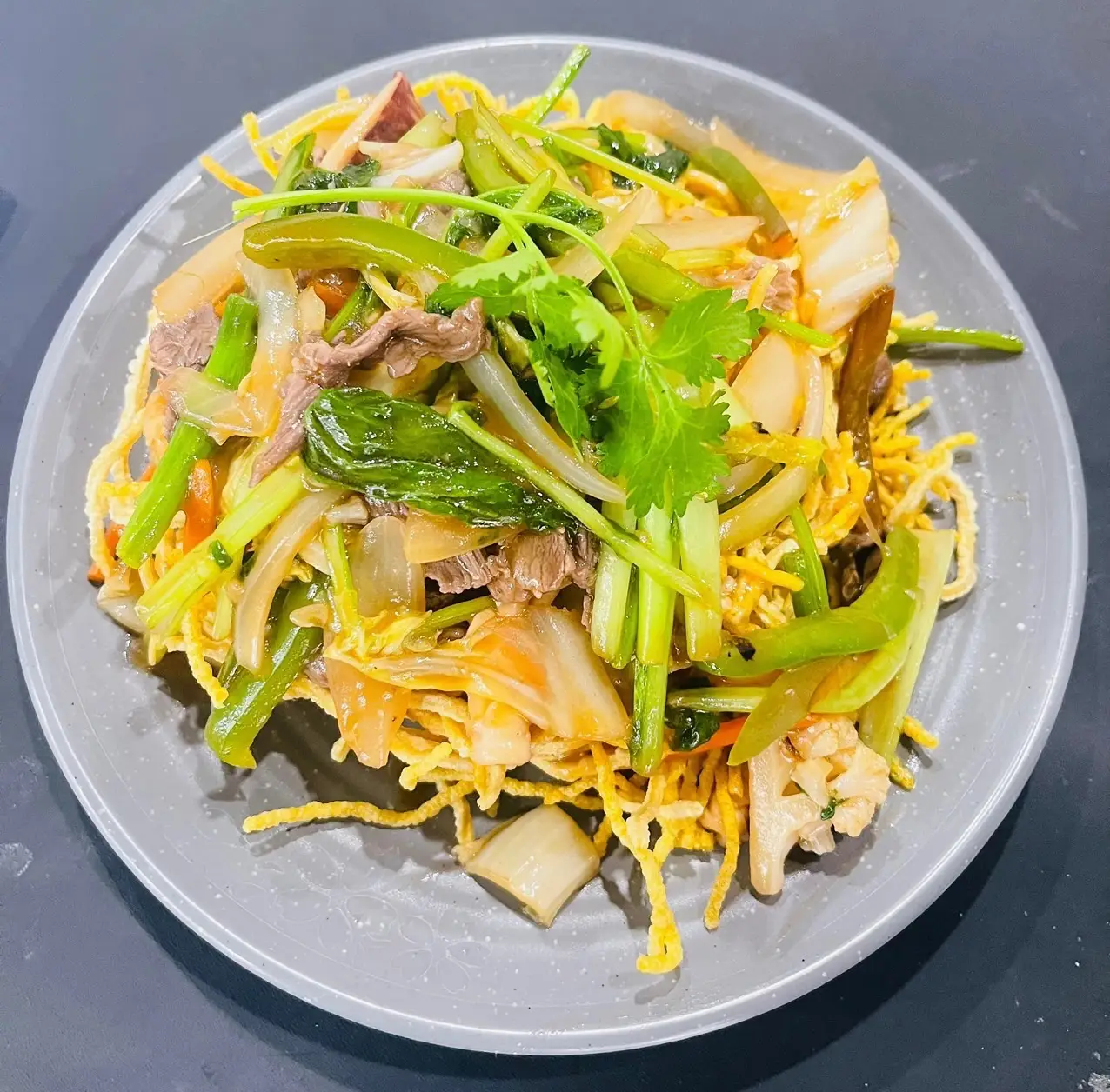 Hình ảnh Mì xào giòn đặc biệt