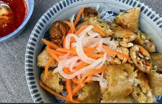 Hình ảnh Bún chả giò chay