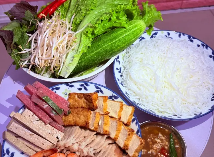 Hình ảnh Bếp Nhà BB - Gỏi Cuốn & Bún Mắm Nêm & Rau Má Mix - Đường Số 1