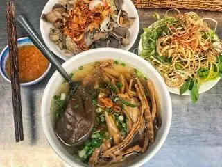 Hình ảnh Bún huyết măng