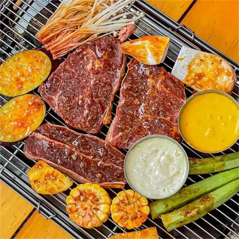 Hình ảnh Bò Tươi Cô Tám - Đồng Đen