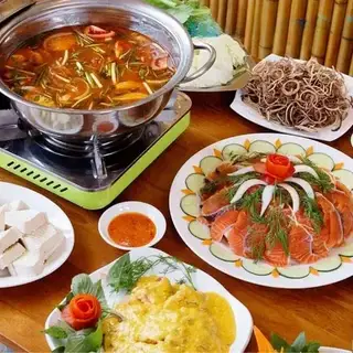 Hình ảnh Lẩu vây cá hồi