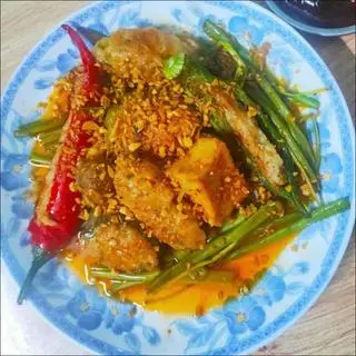 Hình ảnh Khổ qua cà ớt chiên mắm tỏi