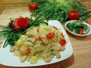 Hình ảnh Cơm đảo tôm dứa