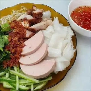 Hình ảnh Bánh ướt heo quay