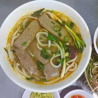 Hình ảnh Bún bò chả bò