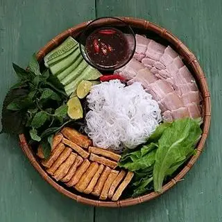 Hình ảnh Bún thịt luộc - đậu hủ mắm tôm