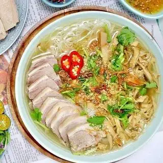 Hình ảnh Bún măng vịt - kèm rau gỏi
