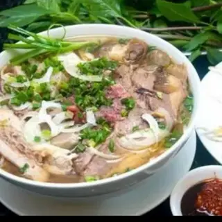 Hình ảnh Beef pho with chicken