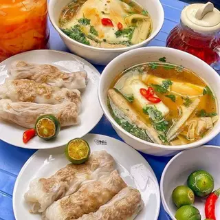 Hình ảnh Bánh cuốn xuất giò
