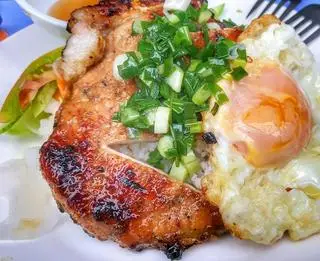 Hình ảnh Cơm sườn trứng