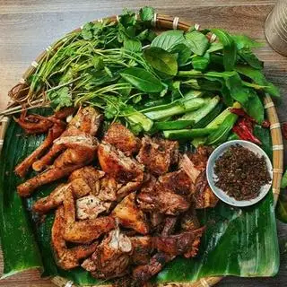 Hình ảnh Gà nướng Tây Bắc - 1 con