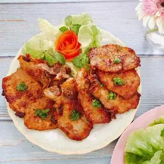 Hình ảnh Cơm gạo lứt sườn cốp lết