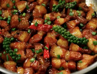 Hình ảnh Cơm thịt kho tiêu