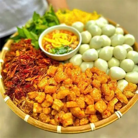 Hình ảnh BÁNH TRÁNG TRỘN, XIÊN QUE RY & NY - Đường Số 8