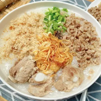 Hình ảnh Bé Su - Ăn Vặt & Cháo Sườn - Nguyễn Kiệm