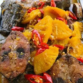 Hình ảnh Cơm cá kho thơm