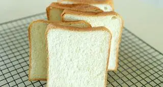 Hình ảnh Bánh gối sữa