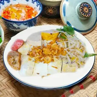 Hình ảnh Bánh cuốn trứng hải sản