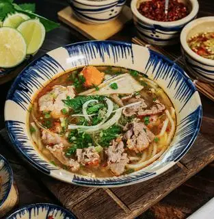 Hình ảnh Tặng Topping/ Nước Miễn Phí Khi Mua Món Bún Bò Tái Nạm Gân Chả