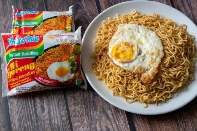 Hình ảnh MÌ TRỘN INDOMIE trứng