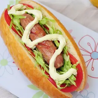 Hình ảnh Bánh mì xúc xích