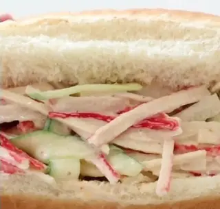 Hình ảnh Sandwich bò - thanh cua