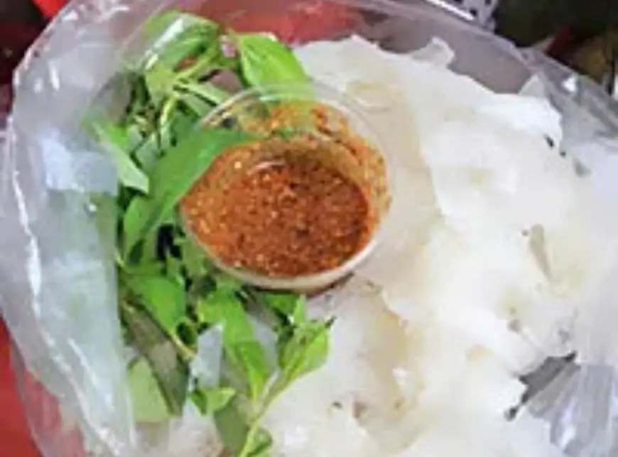 Hình ảnh Bánh Tráng Chấm Cô Gánh - Vườn Chuối