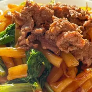 Hình ảnh Nui xào bò