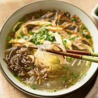 Hình ảnh Miến măng vịt