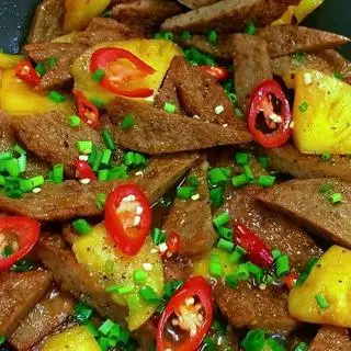 Hình ảnh Cơm chả cá kho thơm