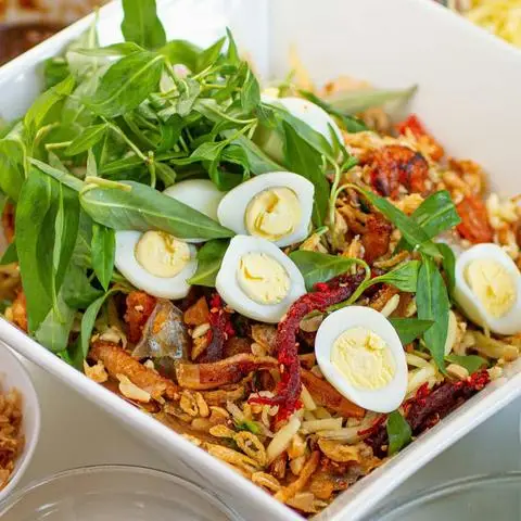 Hình ảnh Ăn Vặt Siêu Ghiền - Bùi Đình Túy