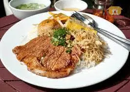 Hình ảnh Cơm tấm sườn bì chả