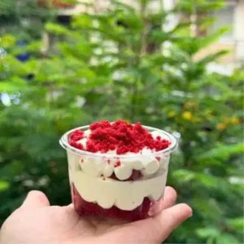 Hình ảnh Red velvet cheese yogurt