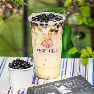 Hình ảnh Trà sữa trân châu đường đen Tiger Hill