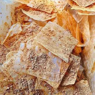 Hình ảnh Bánh tráng hành phi muối sặc