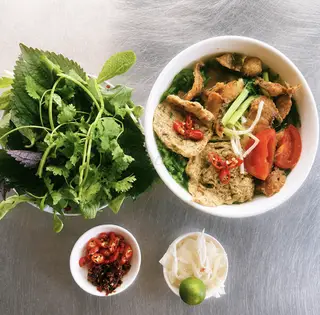 Hình ảnh Bún cá lóc phi lê chiên - chả cá thác lác đặc biệt