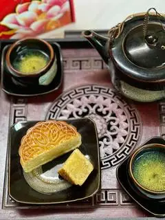 Hình ảnh Bánh nướng đậu xanh hạt dưa đặc biệt 200g-Tìm Lại Hương Vị Xưa