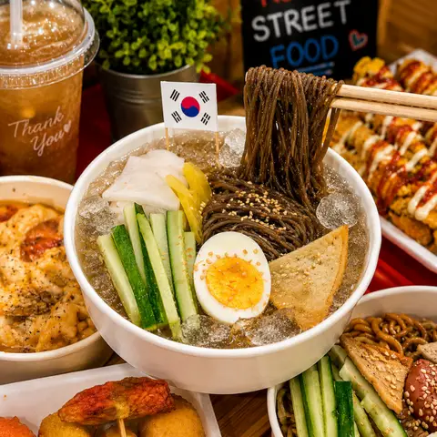 Hình ảnh BigBang Tokki - Ẩm Thực Đường Phố Hàn Quốc - Hồ Tai Trâu