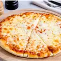 Hình ảnh Pizza phô mai Pháp