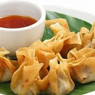 Hình ảnh Hoành thánh chiên nhà làm