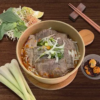 Hình ảnh Bún bò Huế Nạm