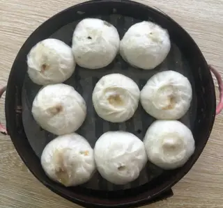 Hình ảnh Bánh bao hấp - nộm phù trúc - cơm trắng - trà thanh nhiệt