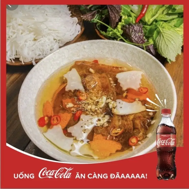 Hình ảnh Bún chả miếng và Coca 
