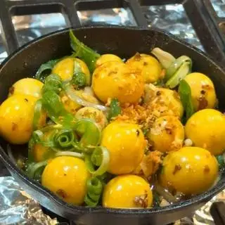 Hình ảnh Trứng non cháy tỏi